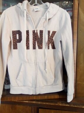PINK Victoria's Secret Zip-Up Hoodie XS Leopard Logo